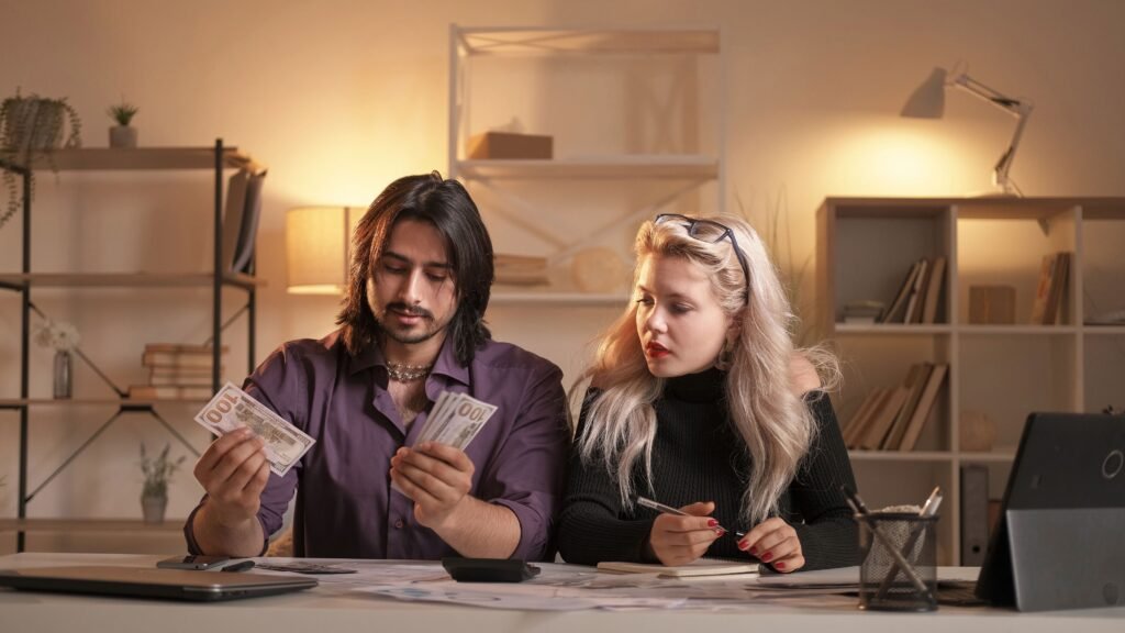 Earning More but Struggling More: The Harsh Reality Facing American Families Today